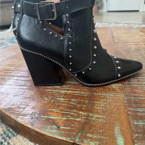ANTONIO MELANI Black Studded Ankle Boots - Picture 1 of 6